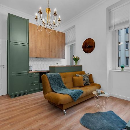 Polonia Apartment Centrum Z Miejscem Parkingowym Lodz  Ngoại thất bức ảnh